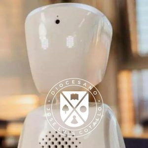 Robot de telepresencia del Proyecto ZOE en el aula del Colegio Diocesano José Luis Cotallo de Cáceres